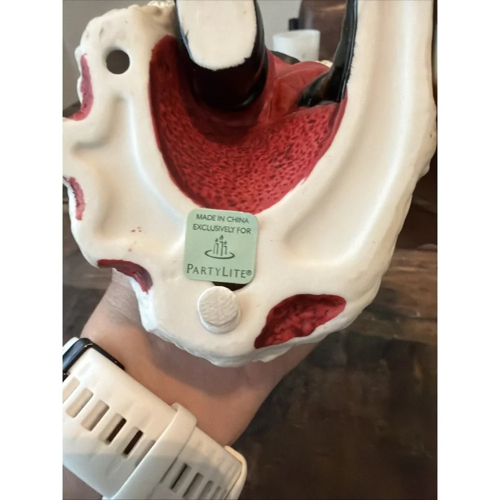 Partylite P9841 Christmas Santa Checking His List Tealight/Votive Candle Holder!